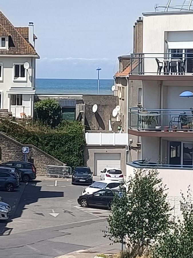 100 M De La Apartment